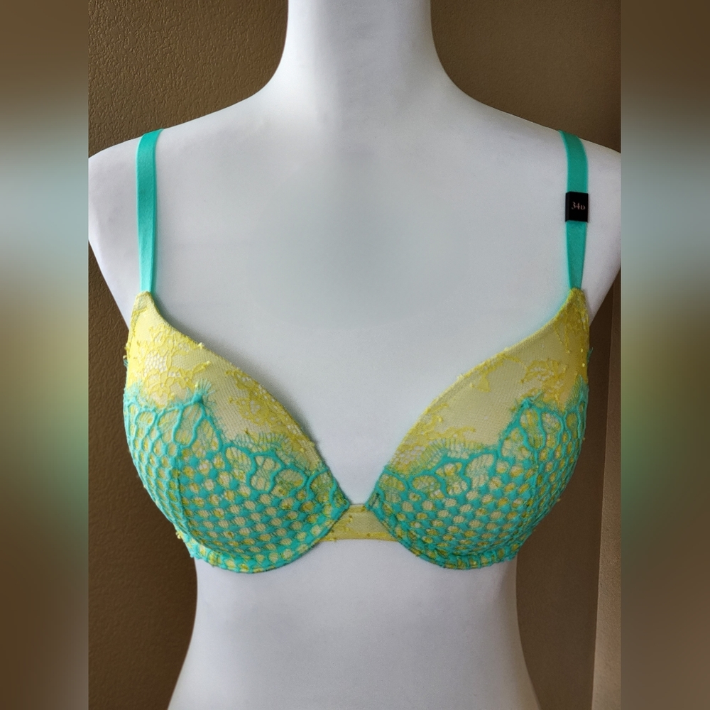 Victoria's Secret bra